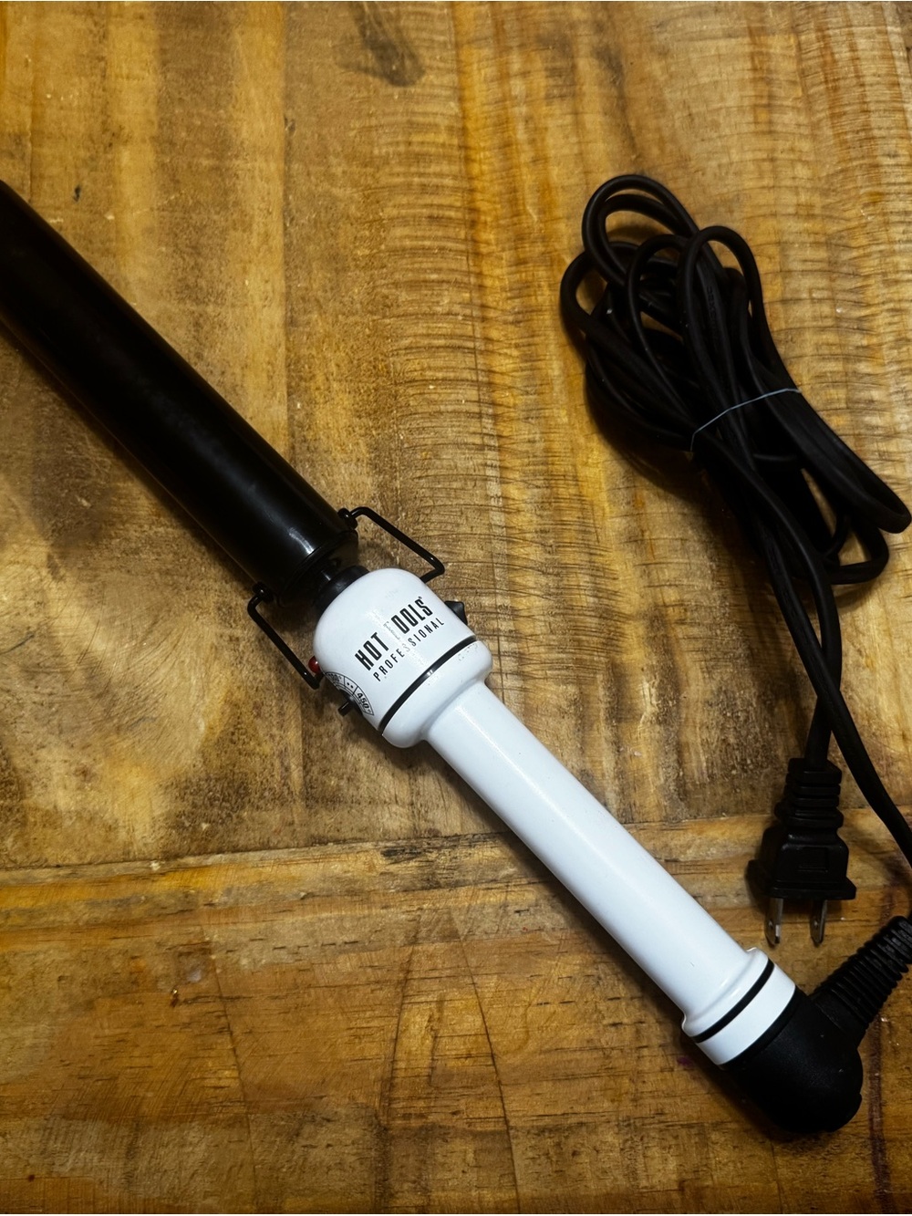 Hot Tools Professional White Curling Iron - Salon-Grade Styling Tool